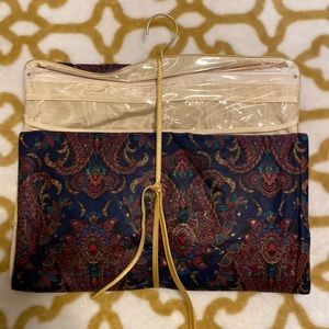Hanging Makeup Bag